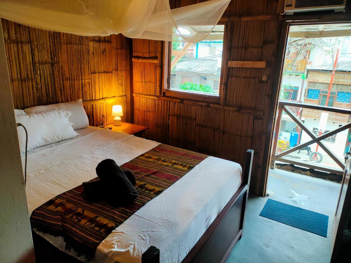 Munay Backpacker Hostel Montañita Esterno foto